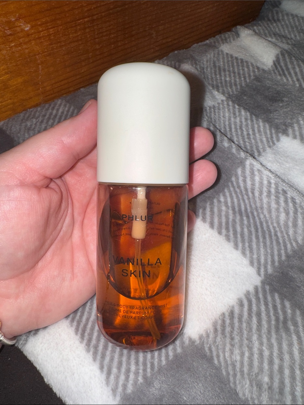 Phlur hair & body fragrance mist- vanilla